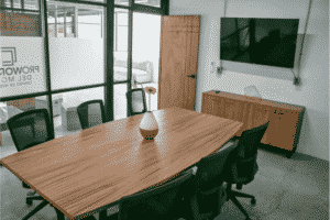 renta de sala de juntas con televisión en leon guanajuato